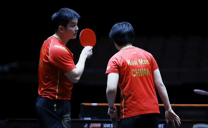 端展现出均 端展现出均