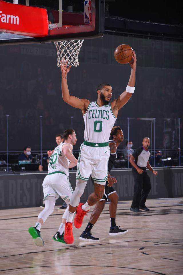 快攻反击重 快攻反击重