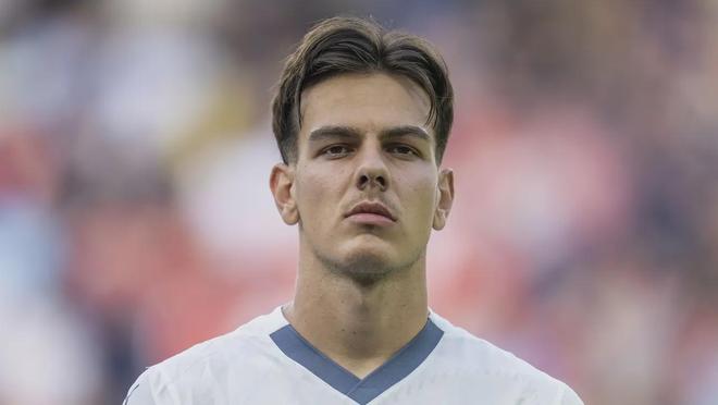 进攻端乏力 进攻端乏力