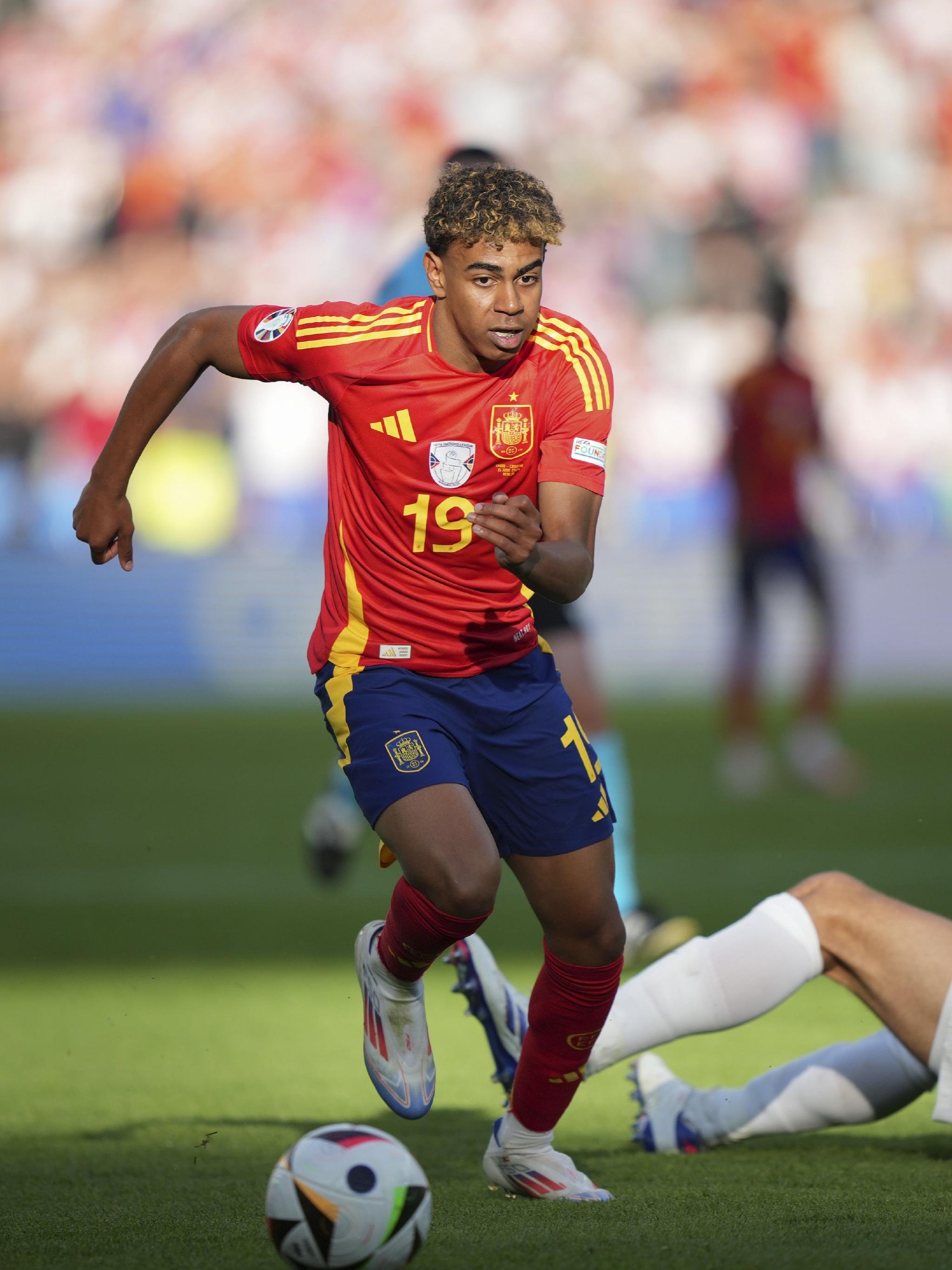 牛棚承担更 牛棚承担更